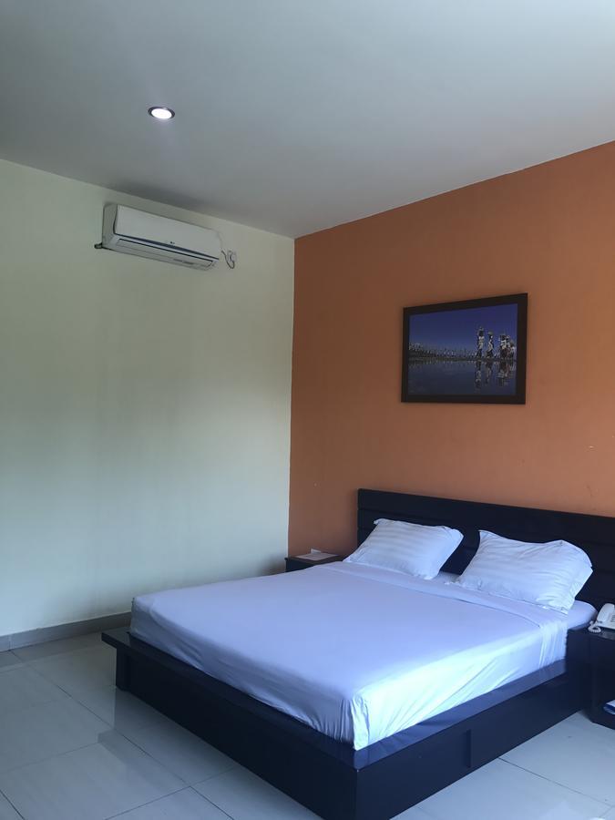 Prima Inn Kuta Lombok Eksteriør bilde