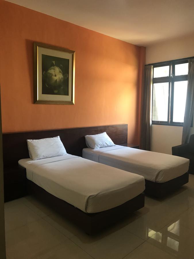 Prima Inn Kuta Lombok Eksteriør bilde